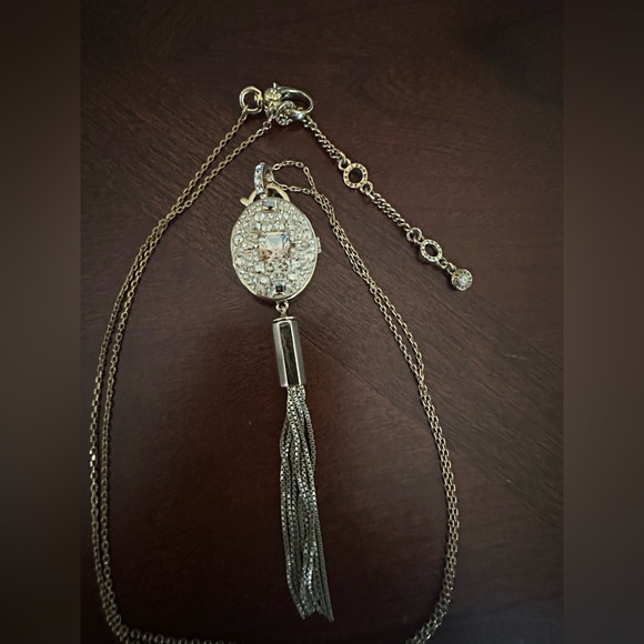 Henri Bendel Gold Tone Crystal Locket Tassel Pendant 35" Necklace 32.1g GUC - Picture 5 of 9